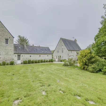 Feriehus Near Omaha Normandy, Cleaning Included Aignerville