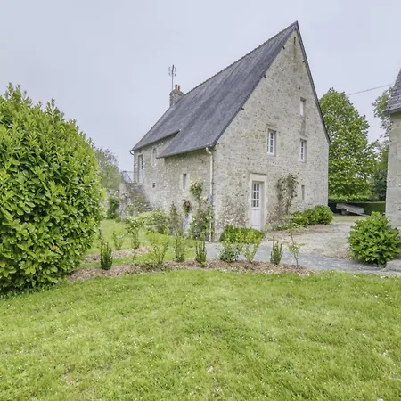 Near Omaha Normandy, Cleaning Included * Aignerville